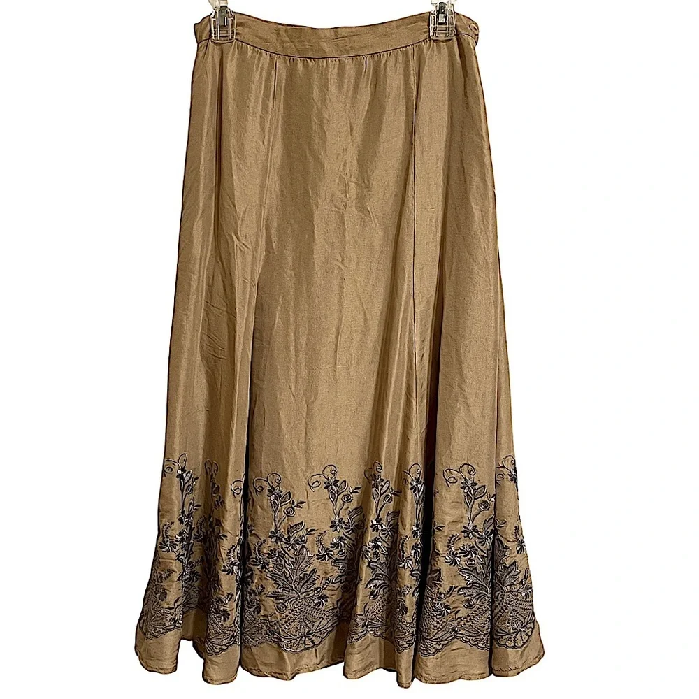 Sundance 100% Silk Embroidered Maxi Skirt Gray Floral Boho Romantic Size 4 - Picture 2 of 9